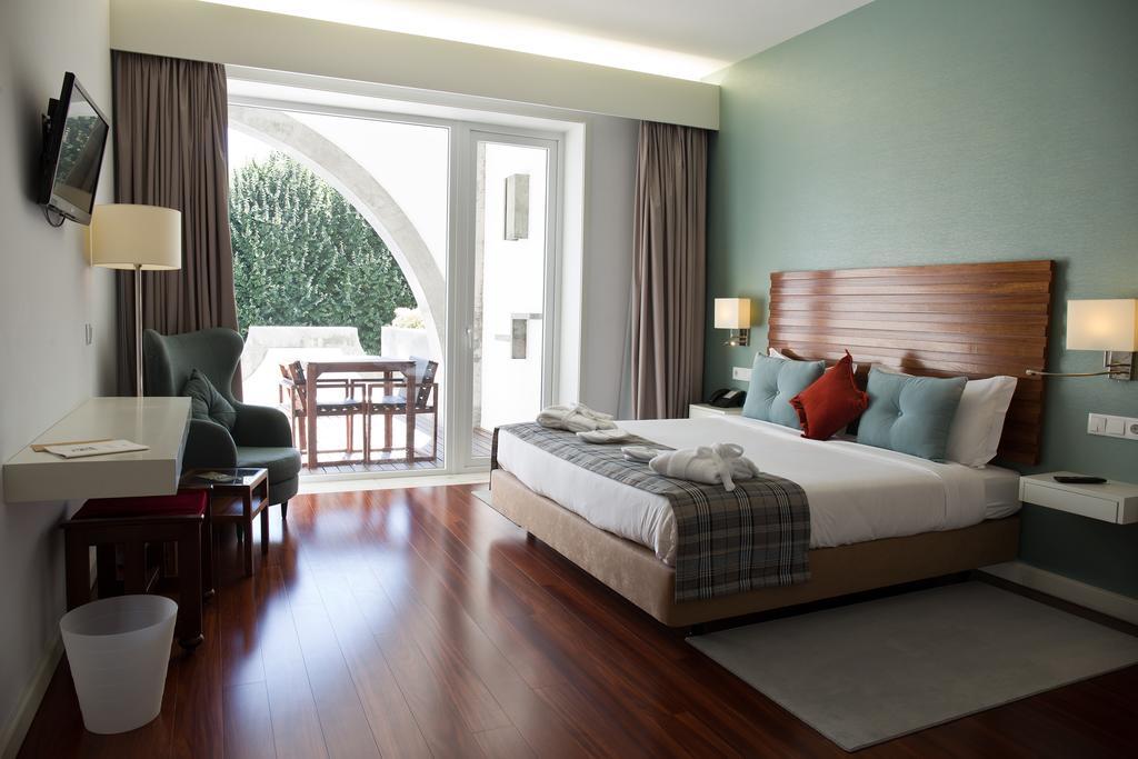Quarto Duplo com Banheira de Hidromassagem